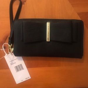 BRAND NEW BETSY JOHNSON WALLET